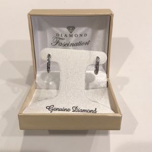 Brand new 10kt white gold, diamond earrings